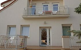 Bor Apartmanhaz